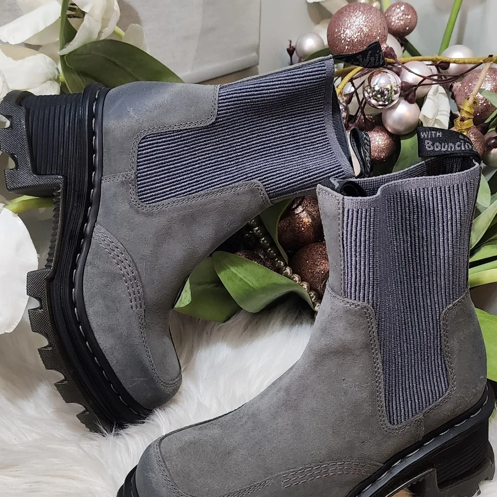 Dr Martens Gunmetal Corran Chelsea Waxy Suede Heeled womwns Boots  new